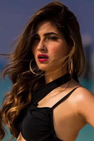 Фото  (Karishma Sharma) #347170