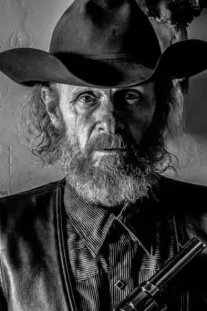 Фото Люси Рейнс #21869