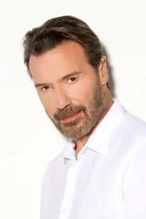 Фото  (Stratos Tzortzoglou) #299939