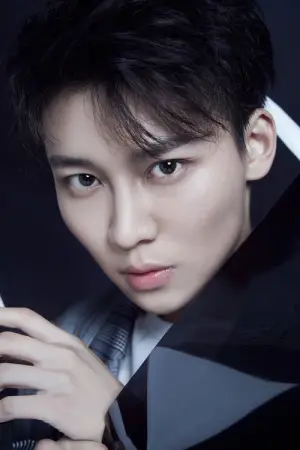 Фото  (Liu Yitong) #381896