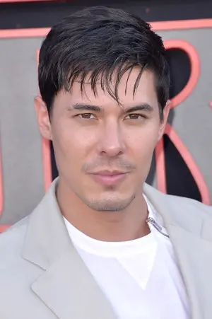 Фото Льюис Тан #28092