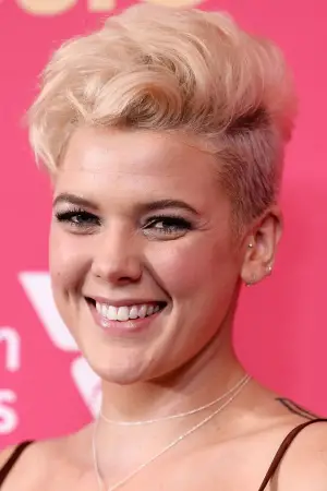 Фото  (Betty Who) #332490