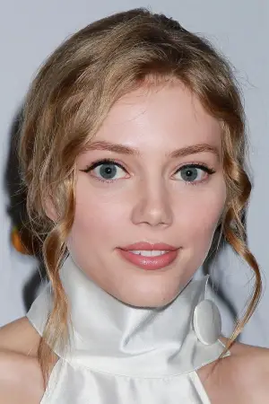 Фото Грейс Ван Дин (Grace Van Dien) #329896