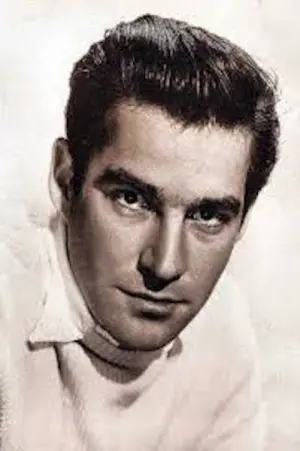 Фото Майкл Крейг (Michael Craig) #177526