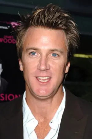 Фото Дэнни Комден #154904