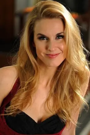 Фото Бет Микл #5962