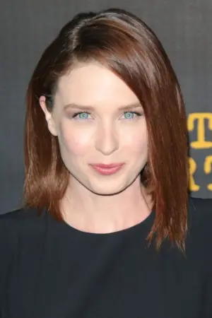 Фото Люси Уолтерс #103016