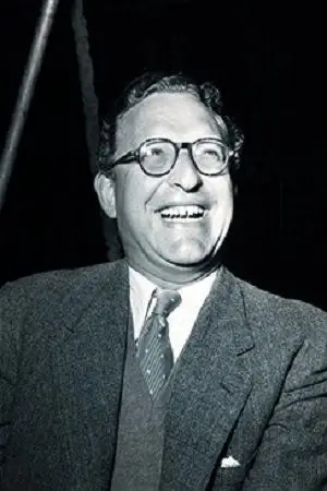 Фото  (Ralph Thomas) #370472