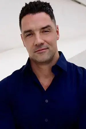 Фото Джозеф Иззо #13382