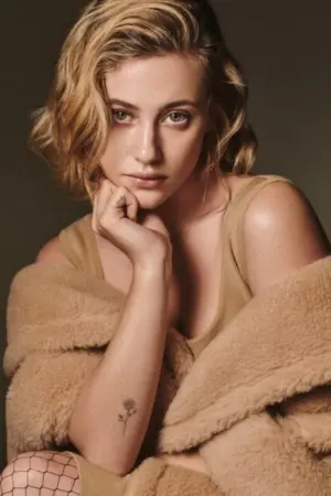 Фото Лили Рейнхарт (Lili Reinhart) #74090