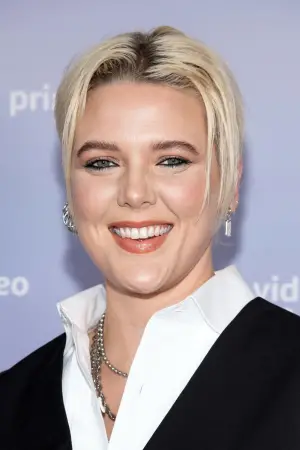 Фото  (Betty Who) #332493