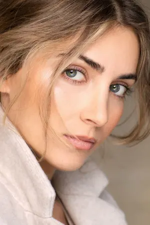 Фото Эмилия Хартфорд #4443