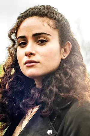 Фото Ясмин Пейдж #124093