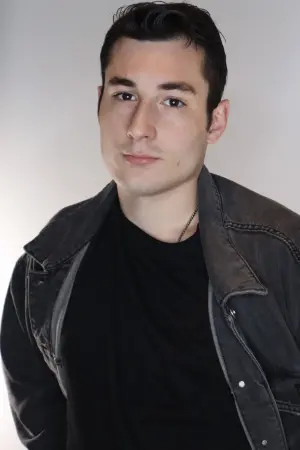 Фото Джоуи Амброзини #254081