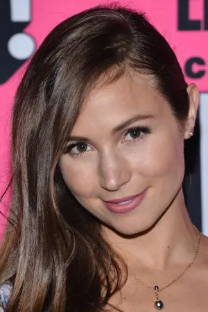 Фото Доминик Прово-Чалкли (Dominique Provost-Chalkley) #15463