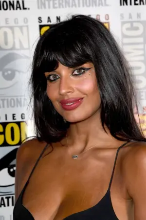 Фото Джамила Джамиль (Jameela Jamil) #30728