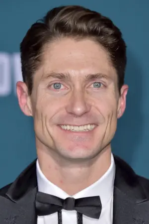 Фото Мэтью Макколл #36206