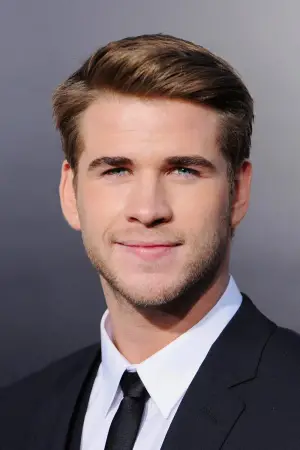 Фото Лиам Хэмсворт (Liam Hemsworth) #327300