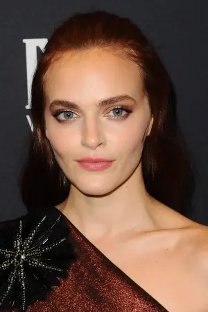 Фото Мадлен Брюэр (Madeline Brewer) #154490