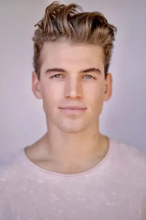 Фото Ной Фернли #325256