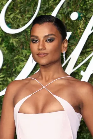 Фото Симона Эшли #8378