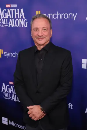 Фото Луис Д