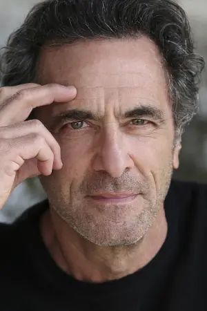 Фото Робин Томас #32687