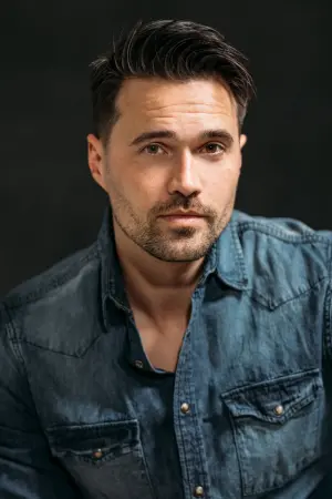 Фото Бретт Далтон (Brett Dalton) #14339