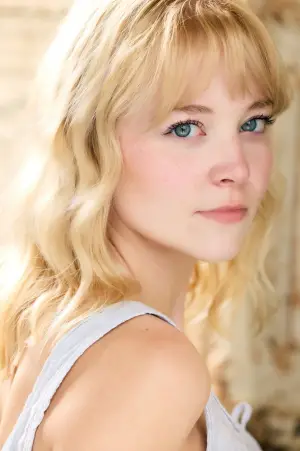 Фото  (Mackenna Shults) #360883