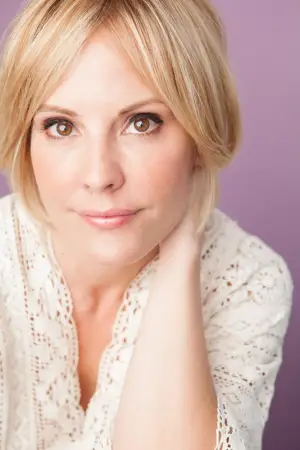 Фото Emma Caulfield Ford #331790