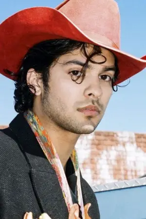 Фото Шоло Маридуэнья (Xolo Mariduena) #326776