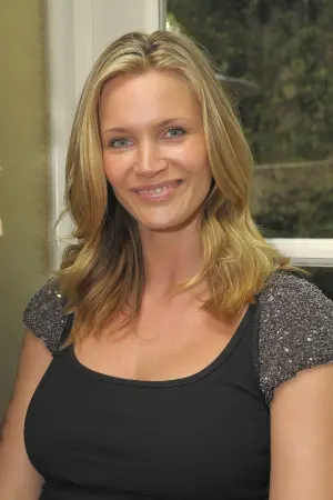 Фото Наташа Хенстридж (Natasha Henstridge) #103559