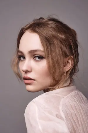 Фото Лили-Роуз Депп (Lily-Rose Depp) #89574