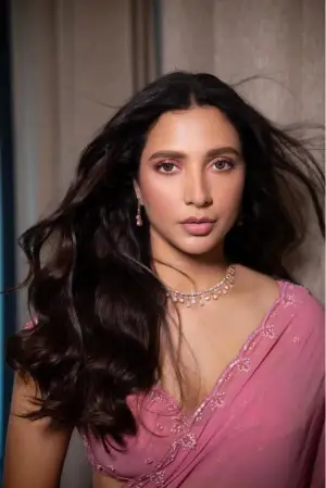 Фото  (Subhashree Ganguly) #345929