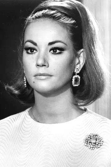 Фото Клодин Оже (Claudine Auger) #31837