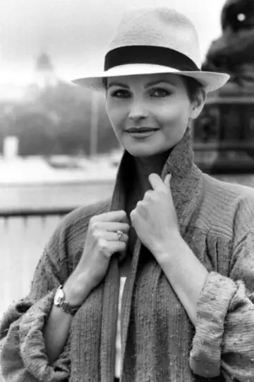 Фото Фиона Фуллертон (Fiona Fullerton) #231416