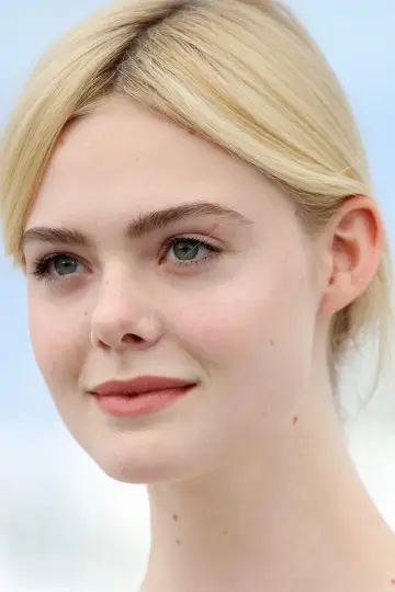 Фото Эль Фаннинг (Elle Fanning) #32555