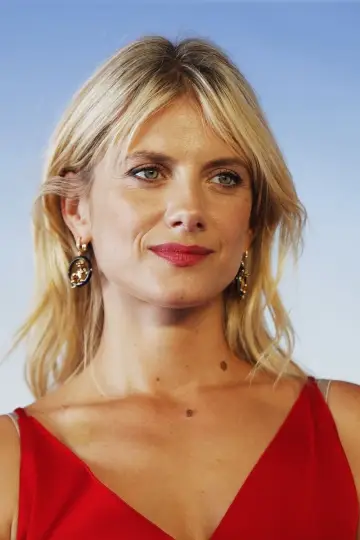 Фото Мелани Лоран (Mélanie Laurent) #25003