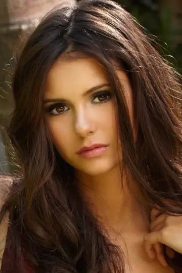 Фото Нина Добрев (Nina Dobrev) #23212