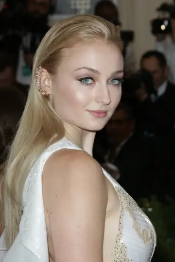 Фото Софи Тернер (Sophie Turner) #33402