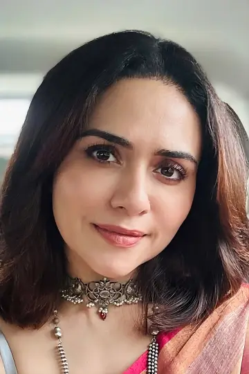 Фото Амрута Ханвилкар (Amruta Khanvilkar) #630303