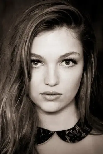 Фото  (Lili Simmons) #120669