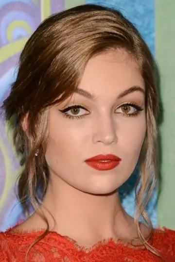 Фото  (Lili Simmons) #120671