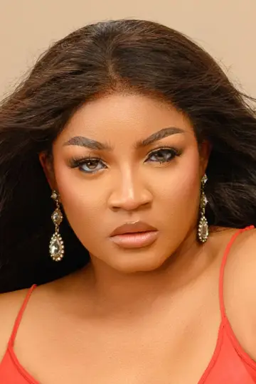 Фото Omotola Jalade-Ekeinde