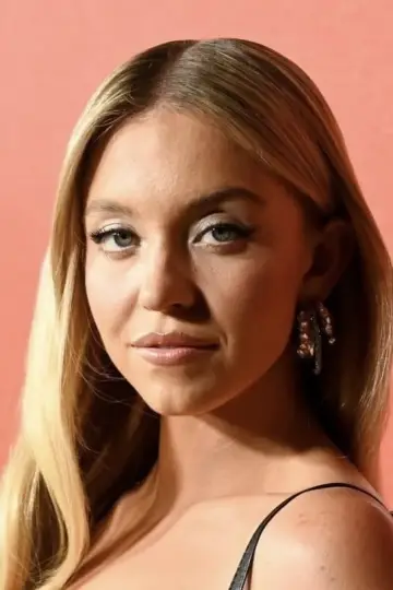 Фото Сидни Суини (Sydney Sweeney) #32127