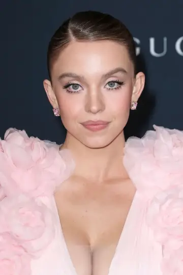 Фото Сидни Суини (Sydney Sweeney) #32138