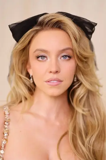 Фото Сидни Суини (Sydney Sweeney) #32139