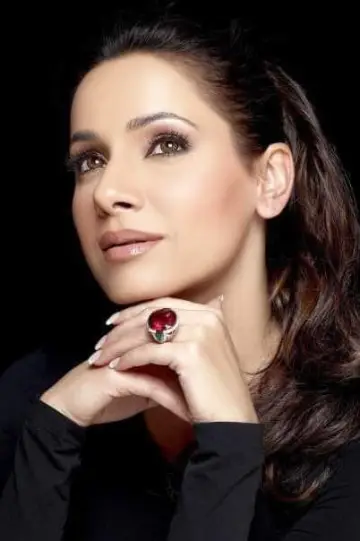 Фото Нилам Котари (Neelam Kothari) #124060