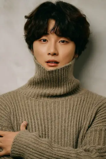 Фото  (Yoon Shi-yoon) #326237