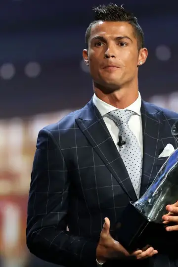 Фото Криштиану Роналду (Cristiano Ronaldo) #290666